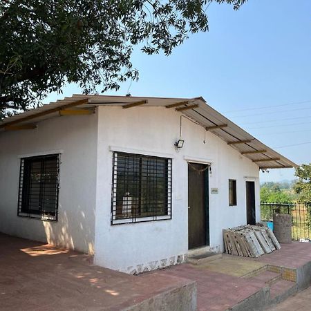 Happy Land Farm Hotel Karjat Exterior photo